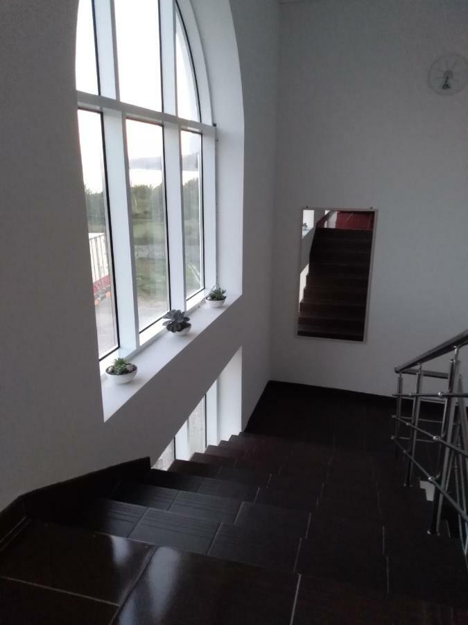 Hotel 777 Гудаута Екстериор снимка